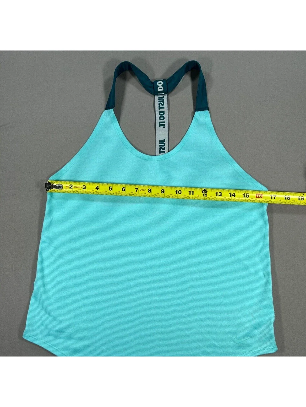 Nike Dri-FIT Tank Top Womens Small Blue Racerback Scoop Neck Loose Fi